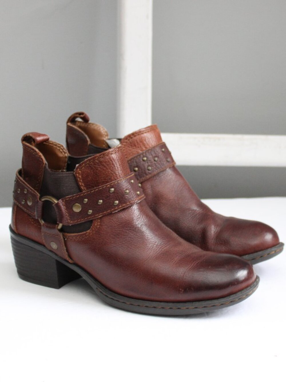 B.O.C. Born Concept Claudette Leather Moto Harness Ankle Boot Bootie Brown sz 6